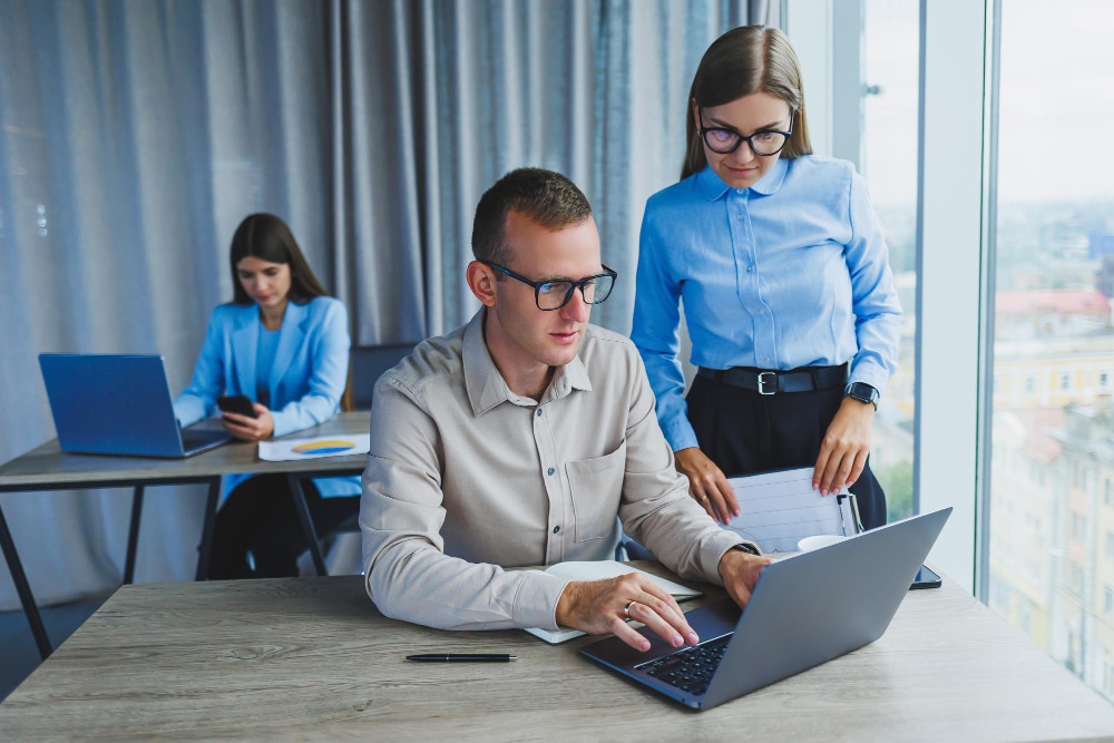 man working - submit press release free